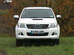 Toyota Hilux 2012 года (UK)
